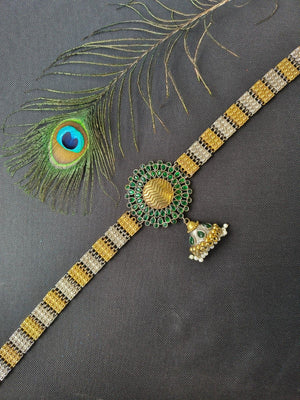 Minimal kandora waist chain jewellery for modern ethnic and contemporary drape styling
