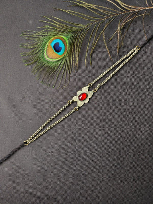 Heritage necklace for ethnic outfits with versatile traditional charm