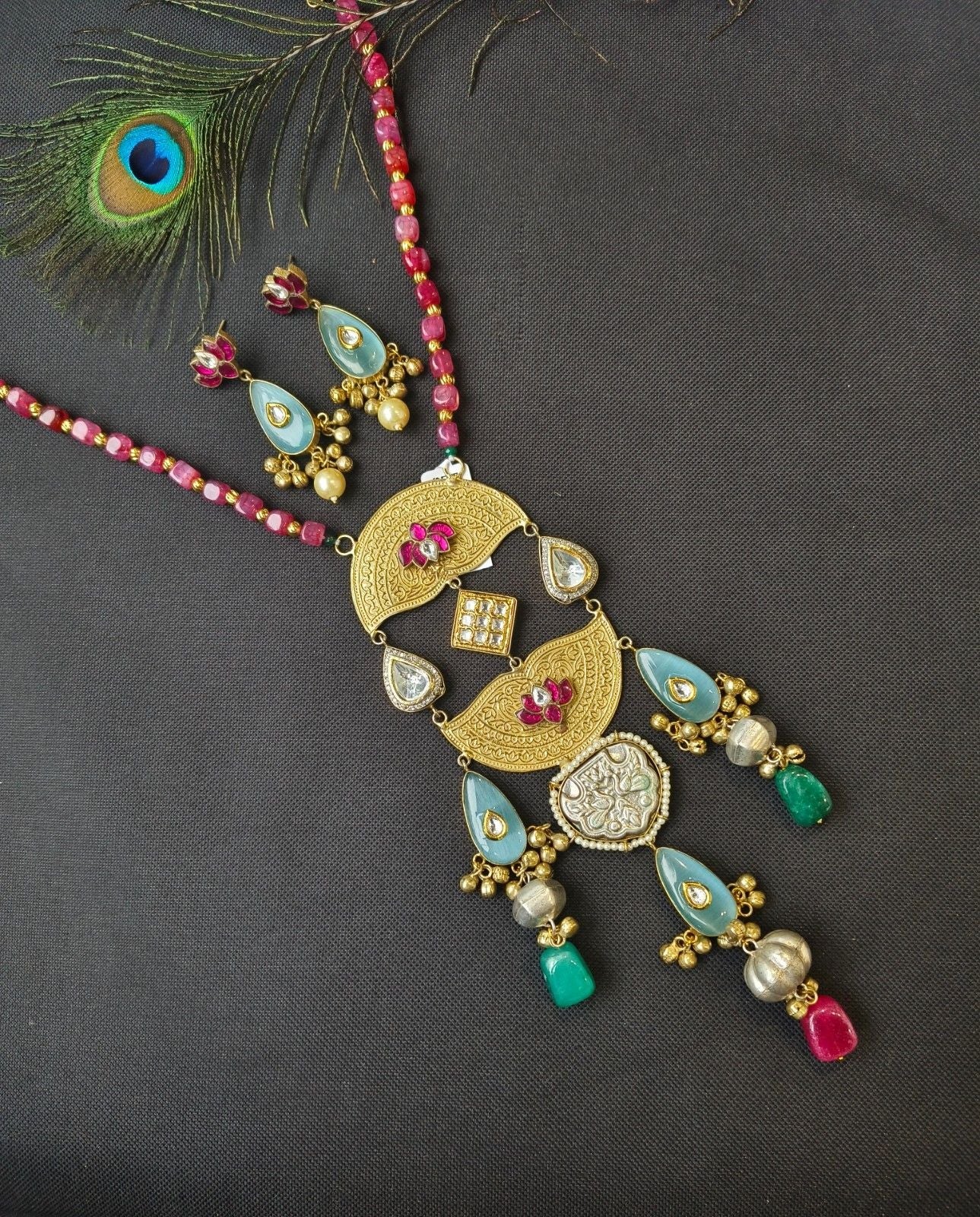 Fusion Pendant Jewellery Set for Cocktail and Evening Parties - PS4100-1