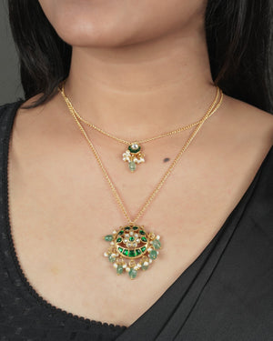 Bridal Jadau Pachi Kundan necklace with traditional royal detailing