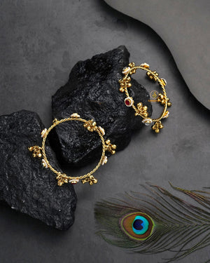 Traditional antique bangles and kundan kangan set in gold tone for festive and wedding occasions