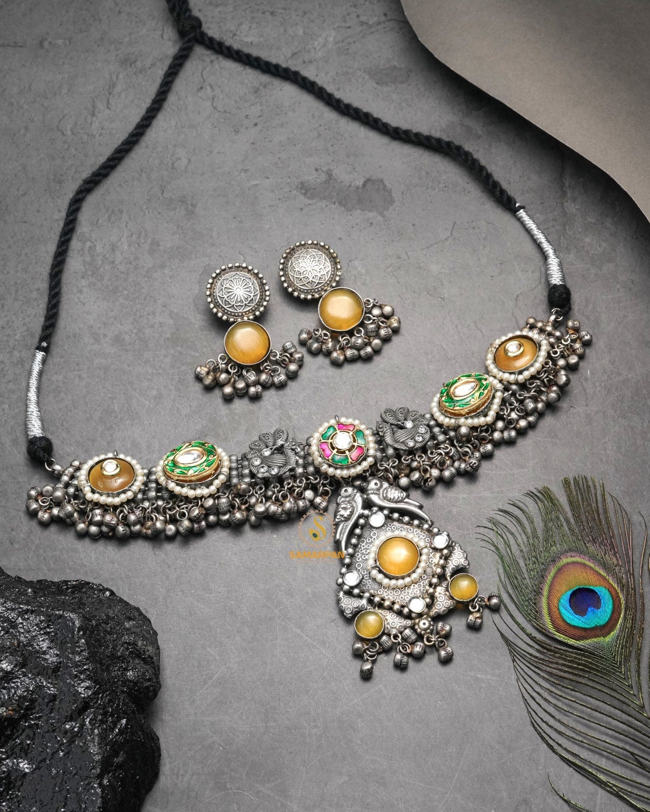 Tribal inspired necklace set for contemporary ethnic styling