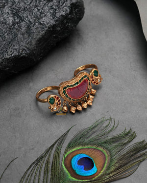 Traditional golden heritage ring with classic Indian style cues