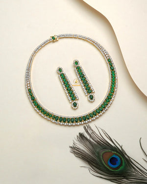 Diamond look necklace set with earrings for saree and lehenga styling