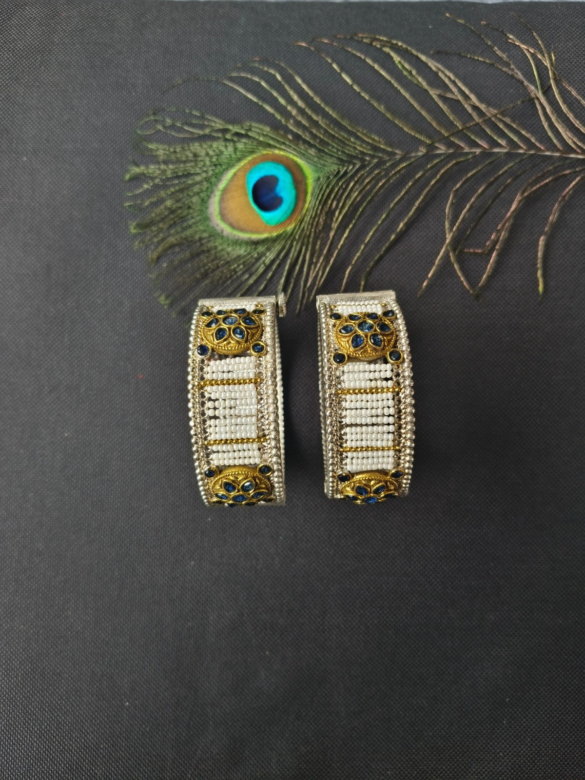 Multi Color Western-ethnic fusion bangles set with trending kangans