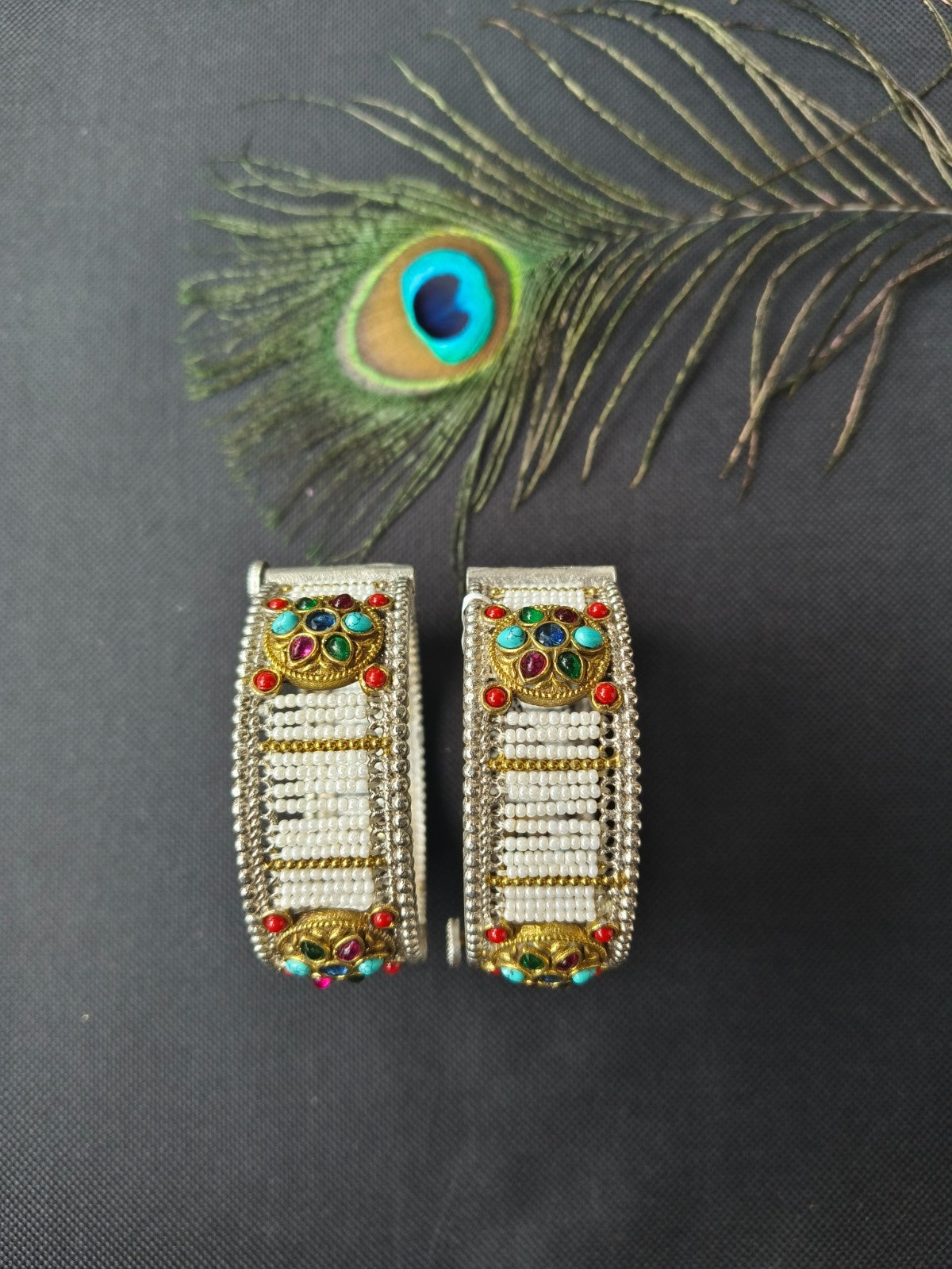 Western-ethnic fusion bangles set with trending kangans