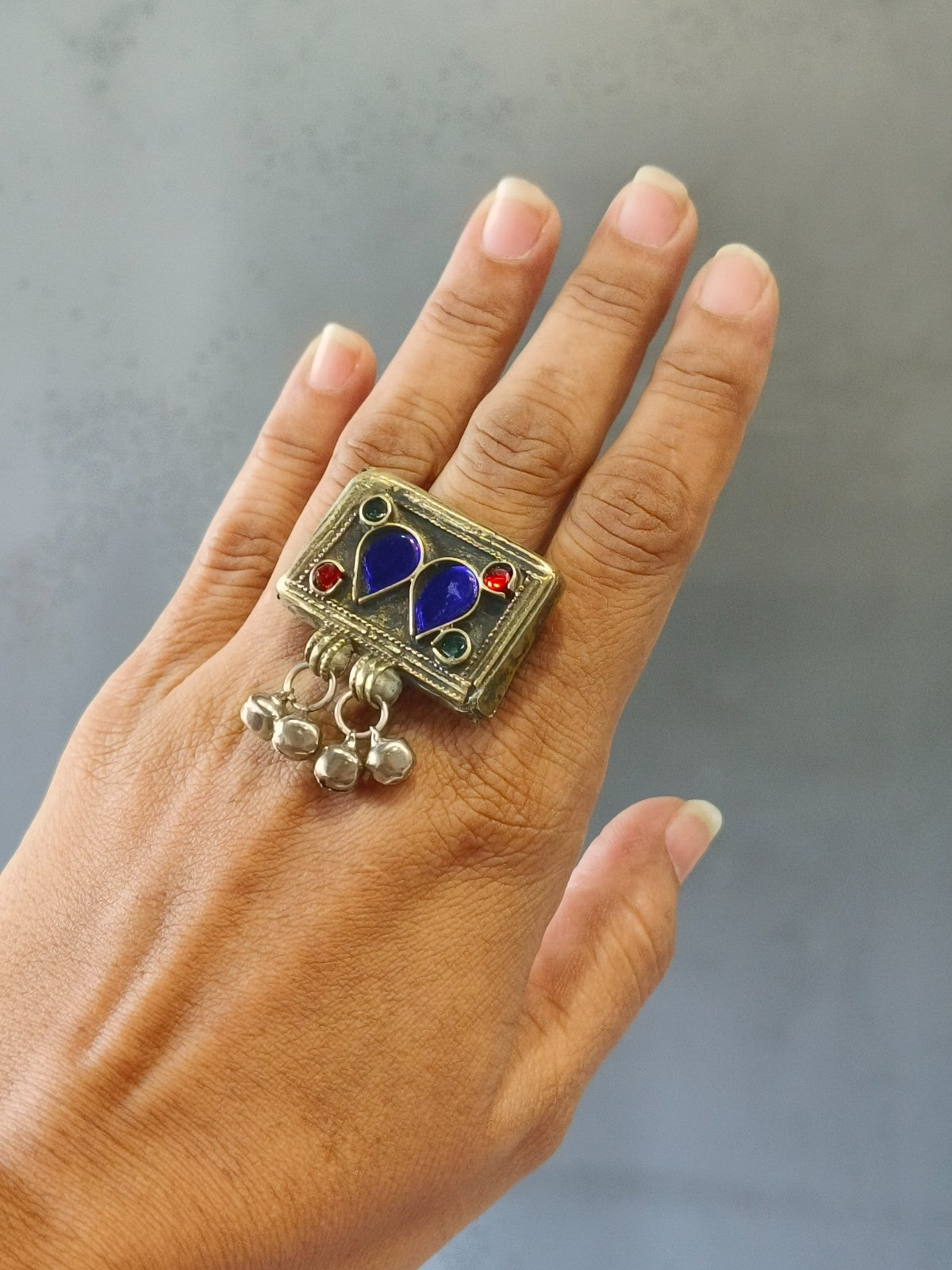 Antique golden heritage ring with vintage inspired artistry