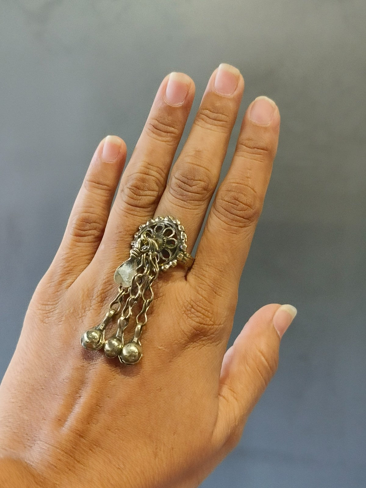 Rich detail golden heritage ring with opulent balanced design