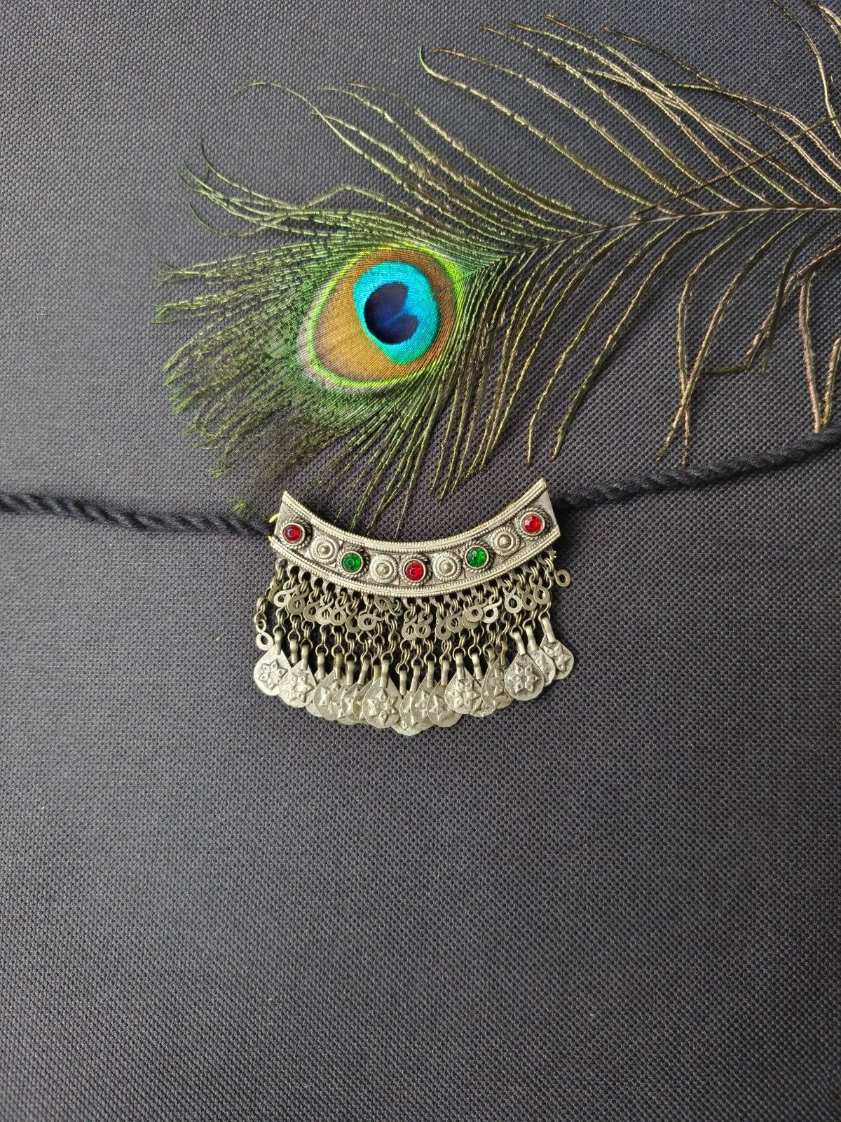 Contemporary heritage necklace blending modern and traditional style