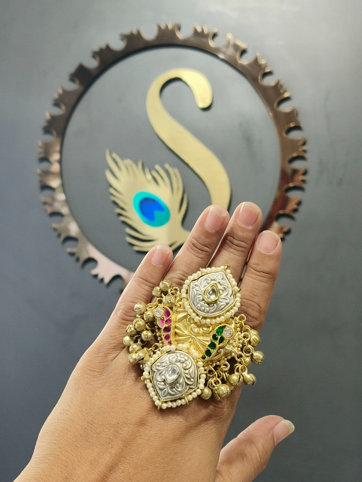 Fashion fusion trending ring with expressive wearable design