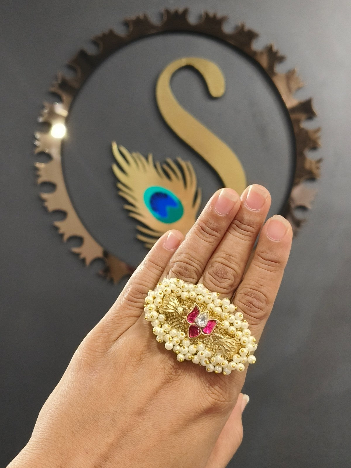 Classic fusion trending ring with timeless trend aware style