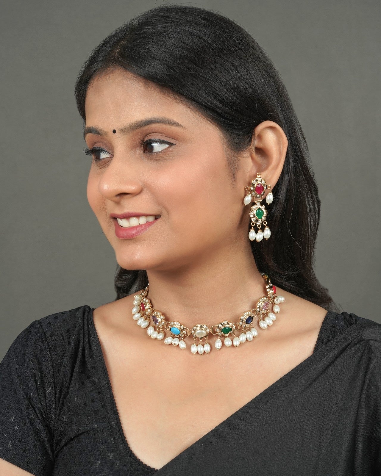Statement fusion necklace set for women for weddings and special events