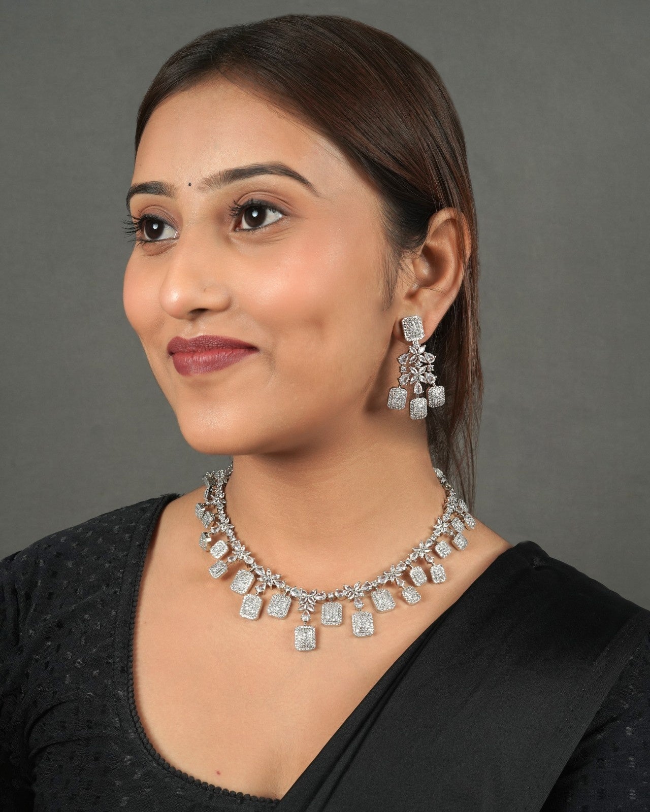 Festive Diamond Look Necklace Set with matching earrings for wedding and festive wear