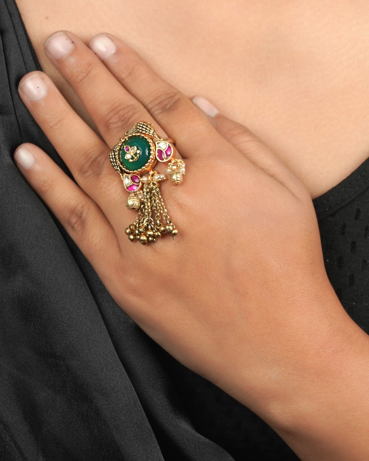 Classic golden heritage ring with enduring elegant profile