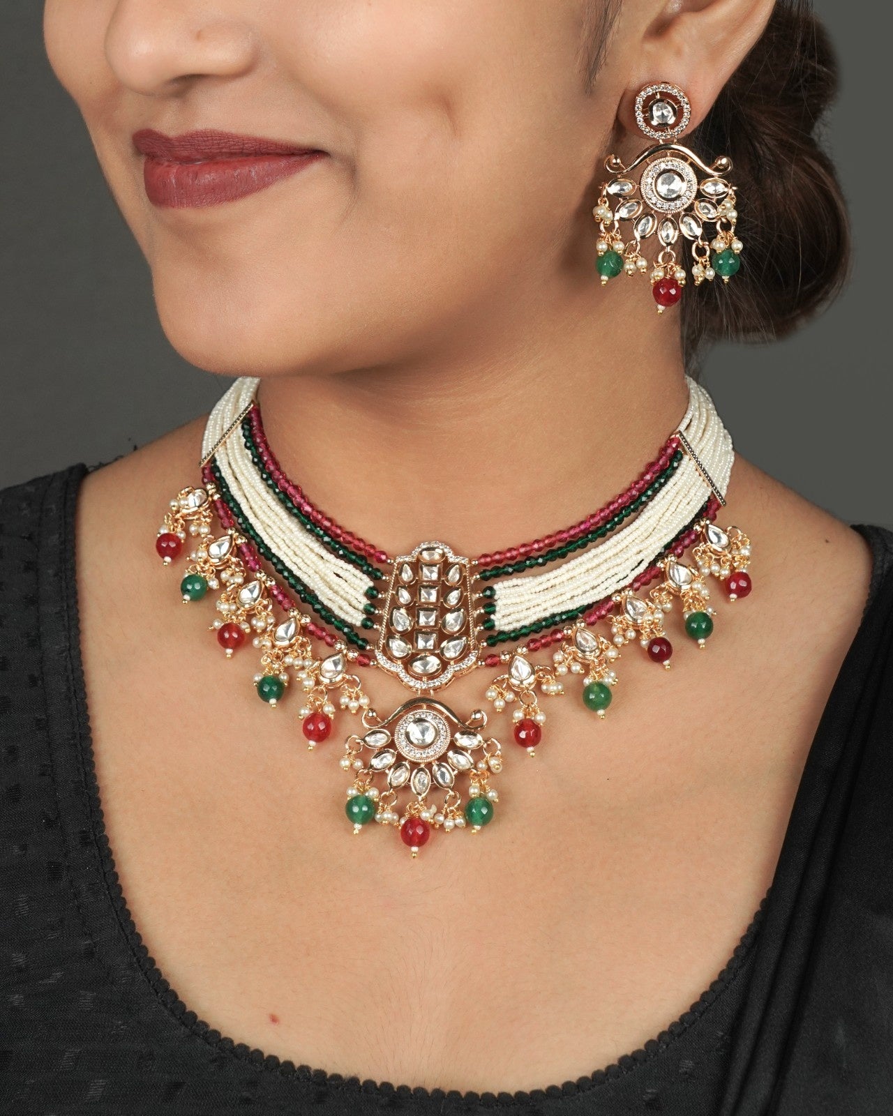 Traditional Antique Kundan necklace set for women with ethnic Indian outfit styling