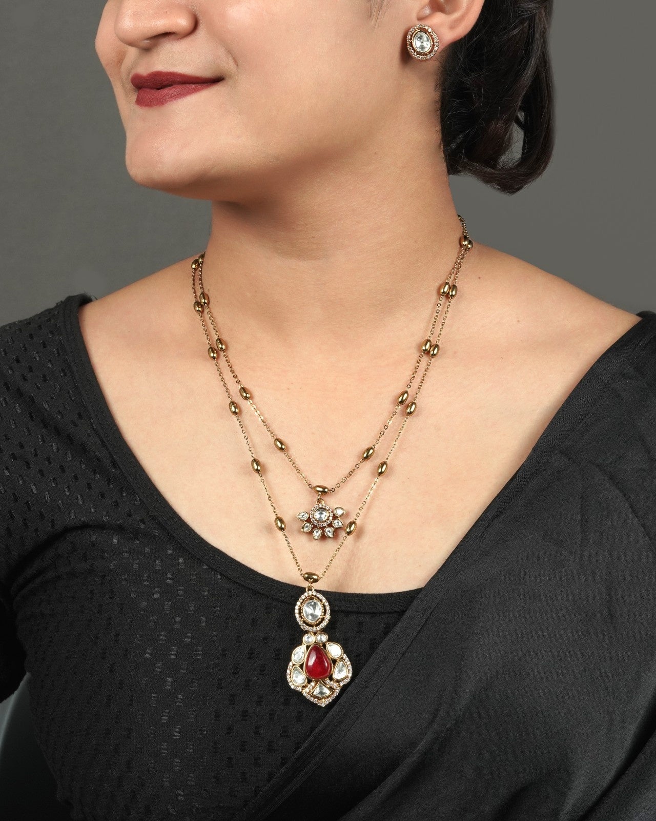 luxury bridal edit jadau kundan pendant set with matching earrings