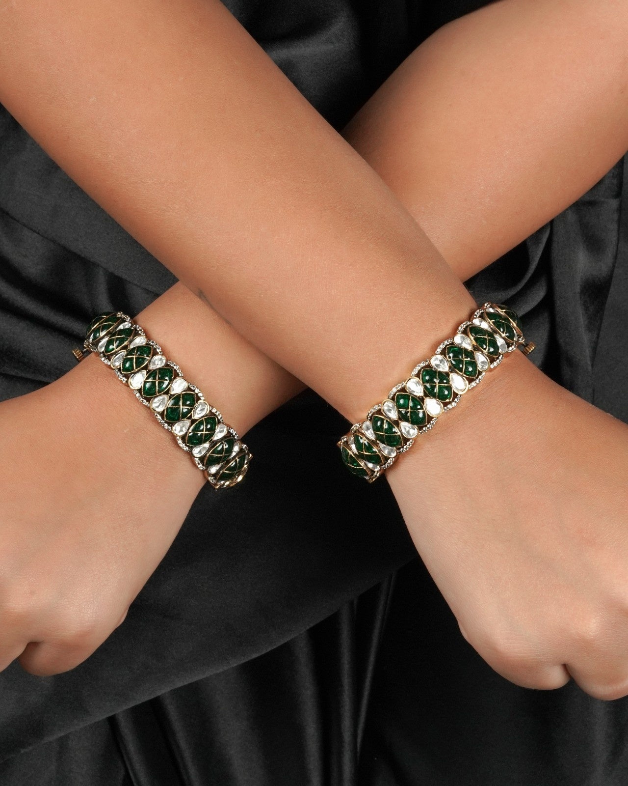 Polki bangles kangan for traditional craft lovers