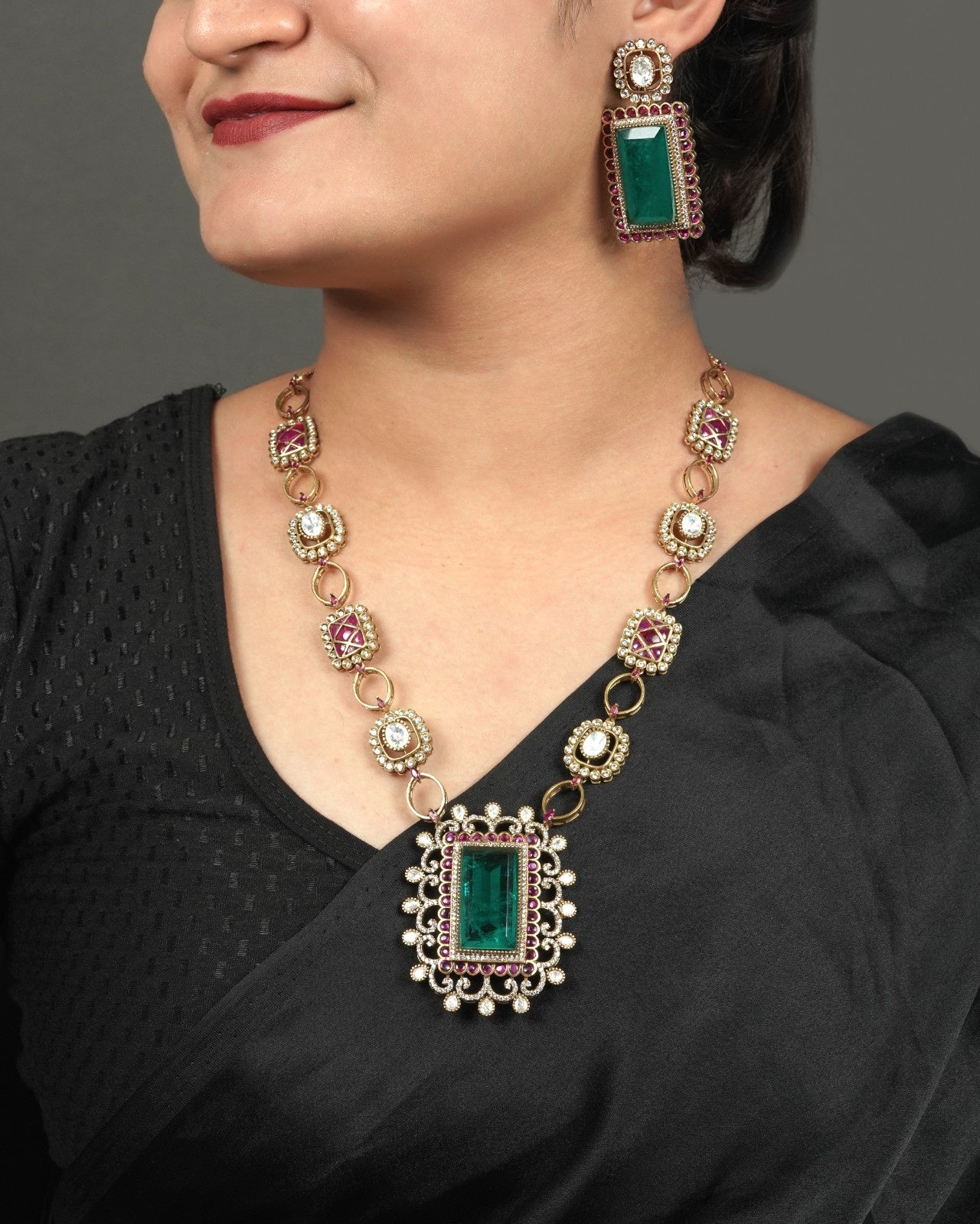 Elegant Polki Moissanite necklace set for Indian celebration wear for wedding guest styling