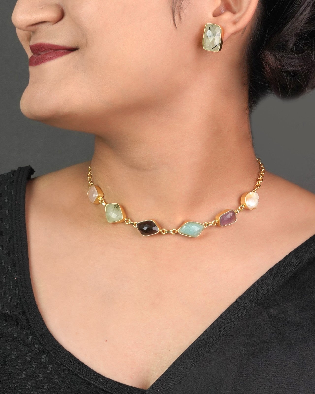 Grand antique necklace set for traditional celebrations and festive wear