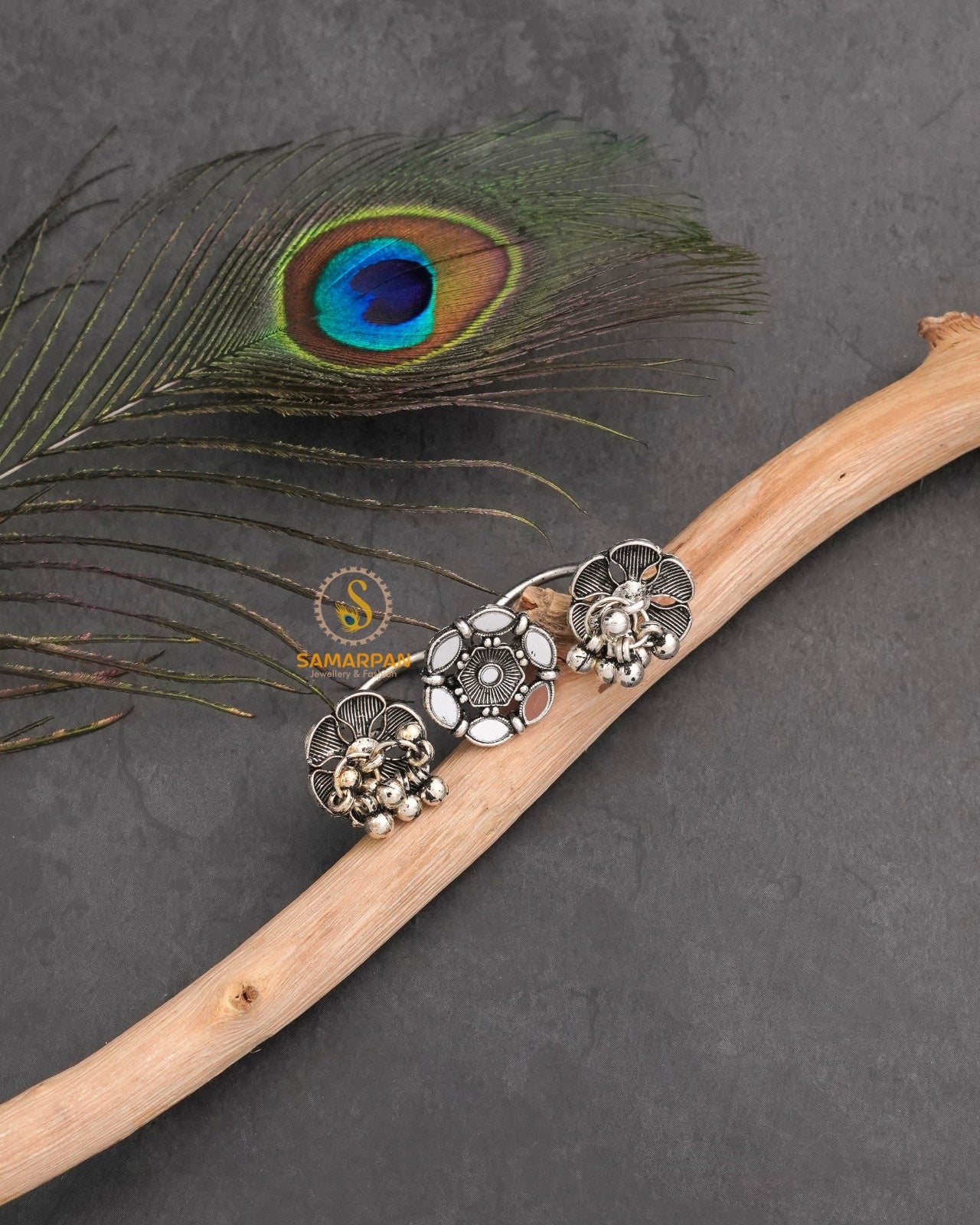 Tribal antique collection ring with bold ethnic-inspired detailing