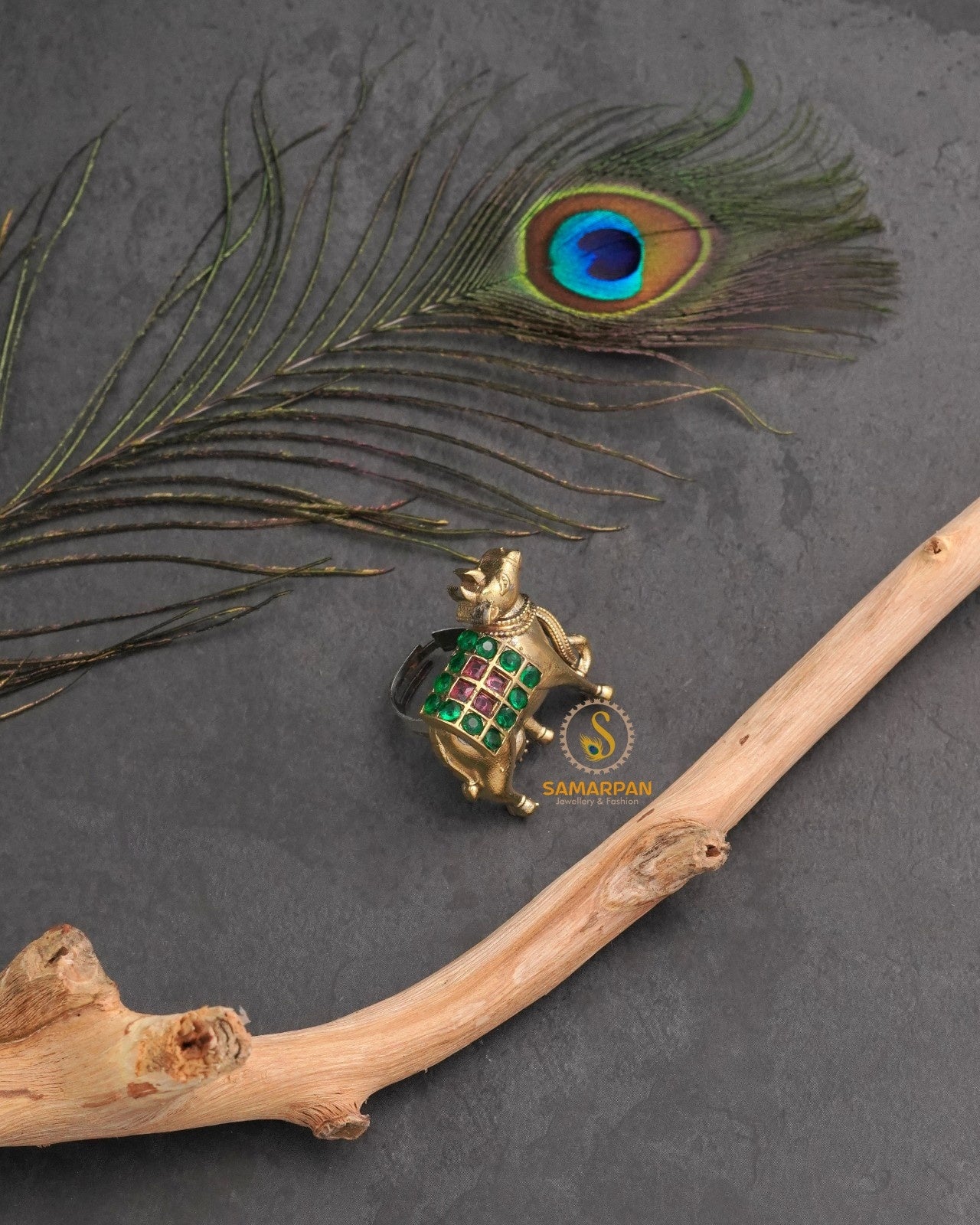 Heritage-inspired tribal antique ring with heirloom-style appeal