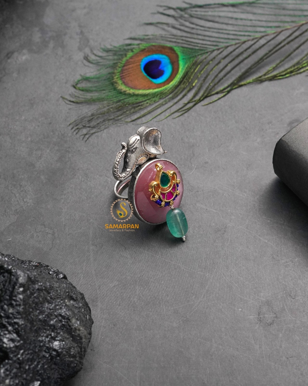 Classic designer ring from Samarpan with composed elegant styling