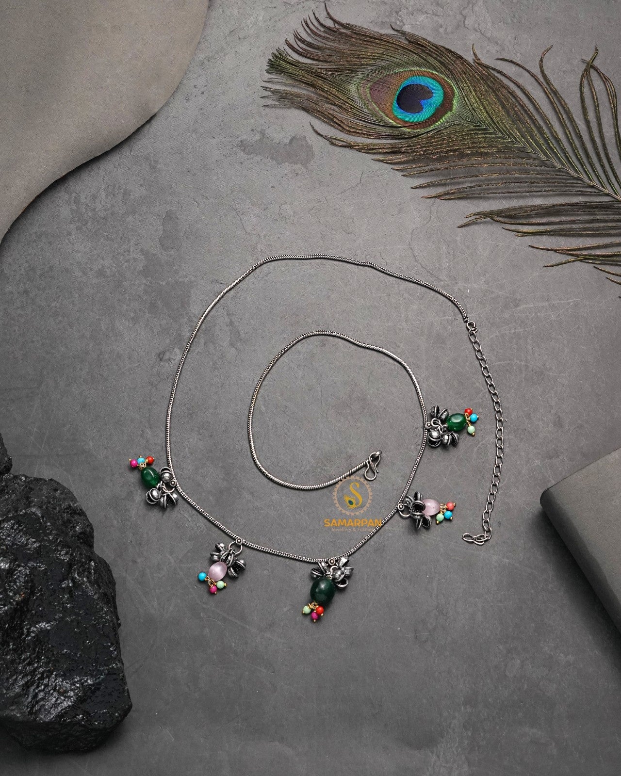 Green color Minimal kandora waist chain for modern ethnic outfit styling