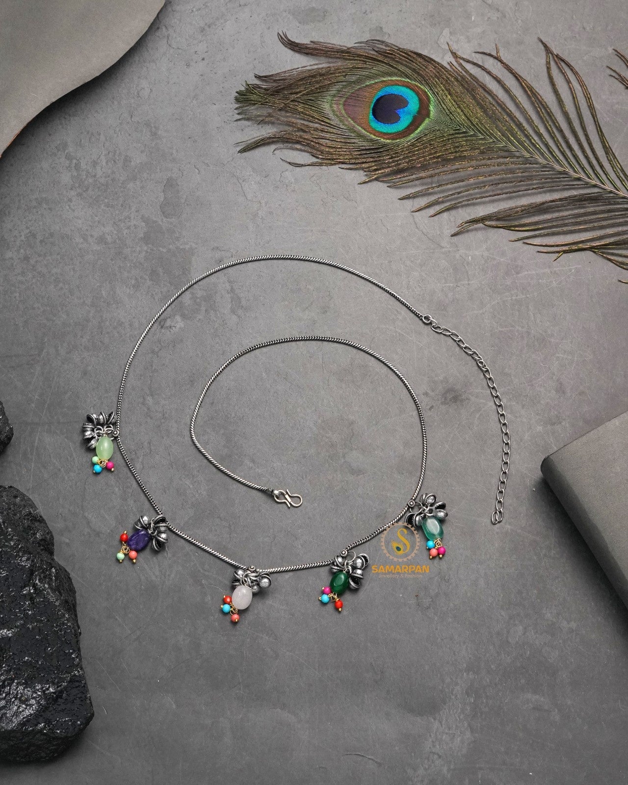 Minimal kandora waist chain for modern ethnic outfit styling