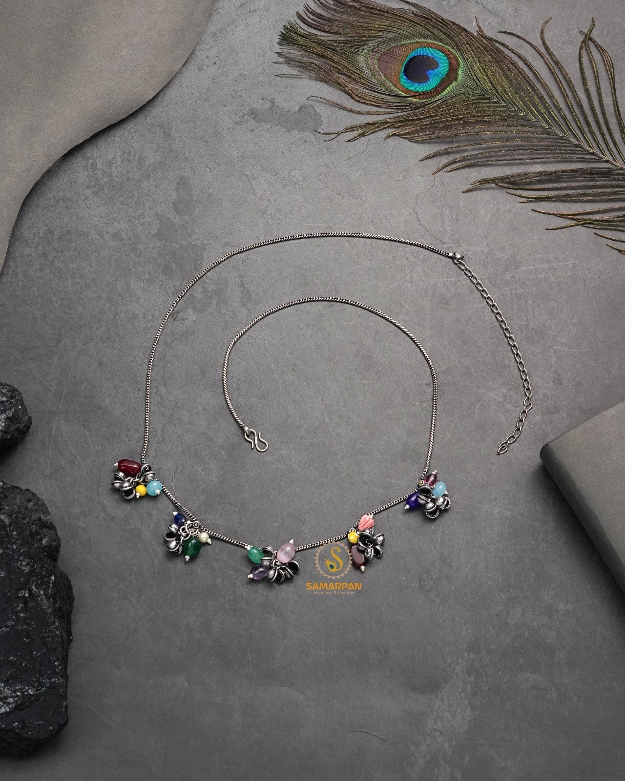Minimal kandora waist chain for modern ethnic outfit styling