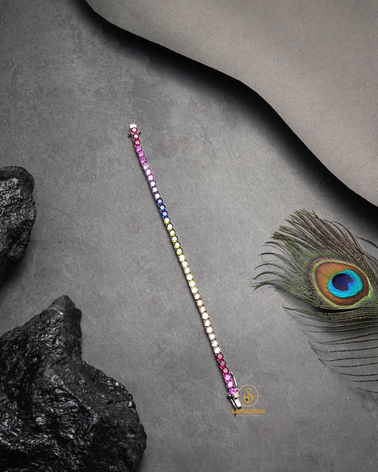 Diamond Collection bracelet styled for everyday fashion and easy elegance