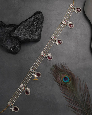 Kandora waist chain jewellery styled with pre-draped and ready sarees