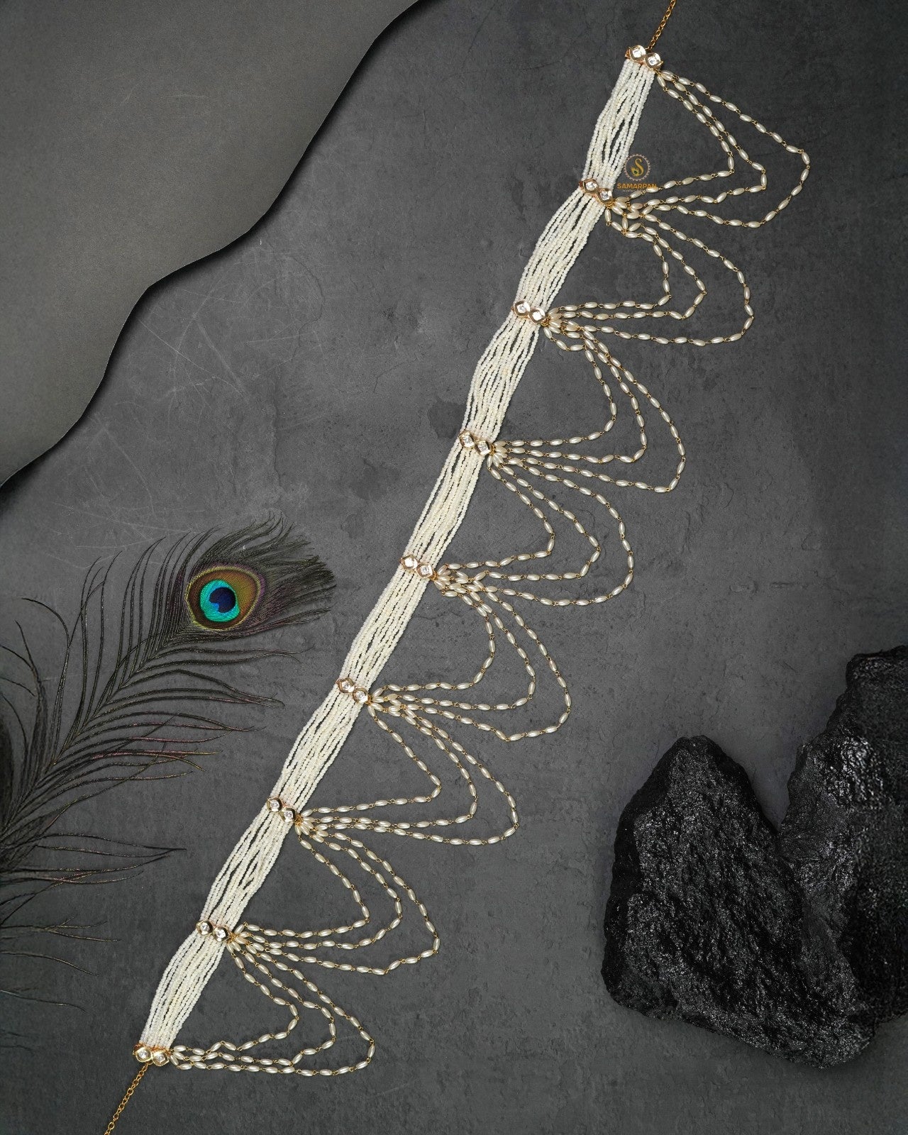 linear kandora jewellery, kandora line detail