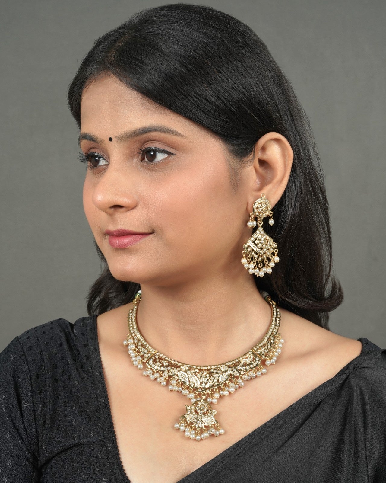 Antique tribal necklace set for cultural celebrations and festive wear