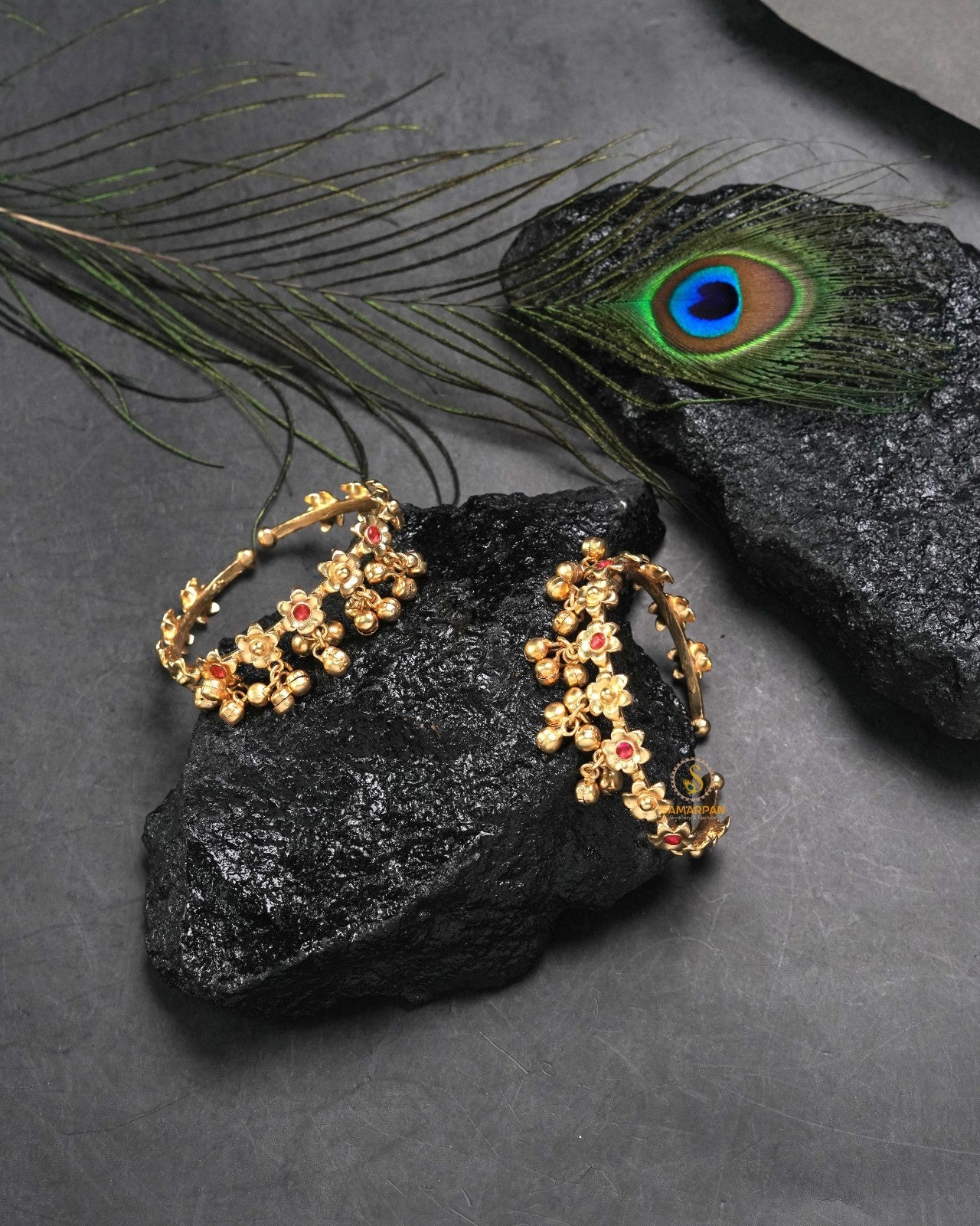 Oxidised tribal bangles set with matching kangan in silver tone for everyday ethnic styling
