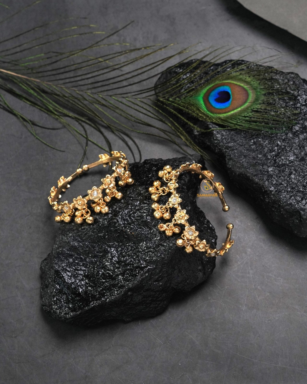 Oxidised tribal bangles set with matching kangan in silver tone for everyday ethnic styling