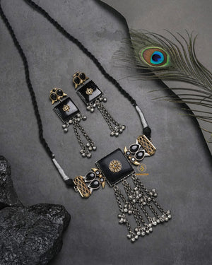 Tribal antique necklace set for women styled for ethnic statement wear