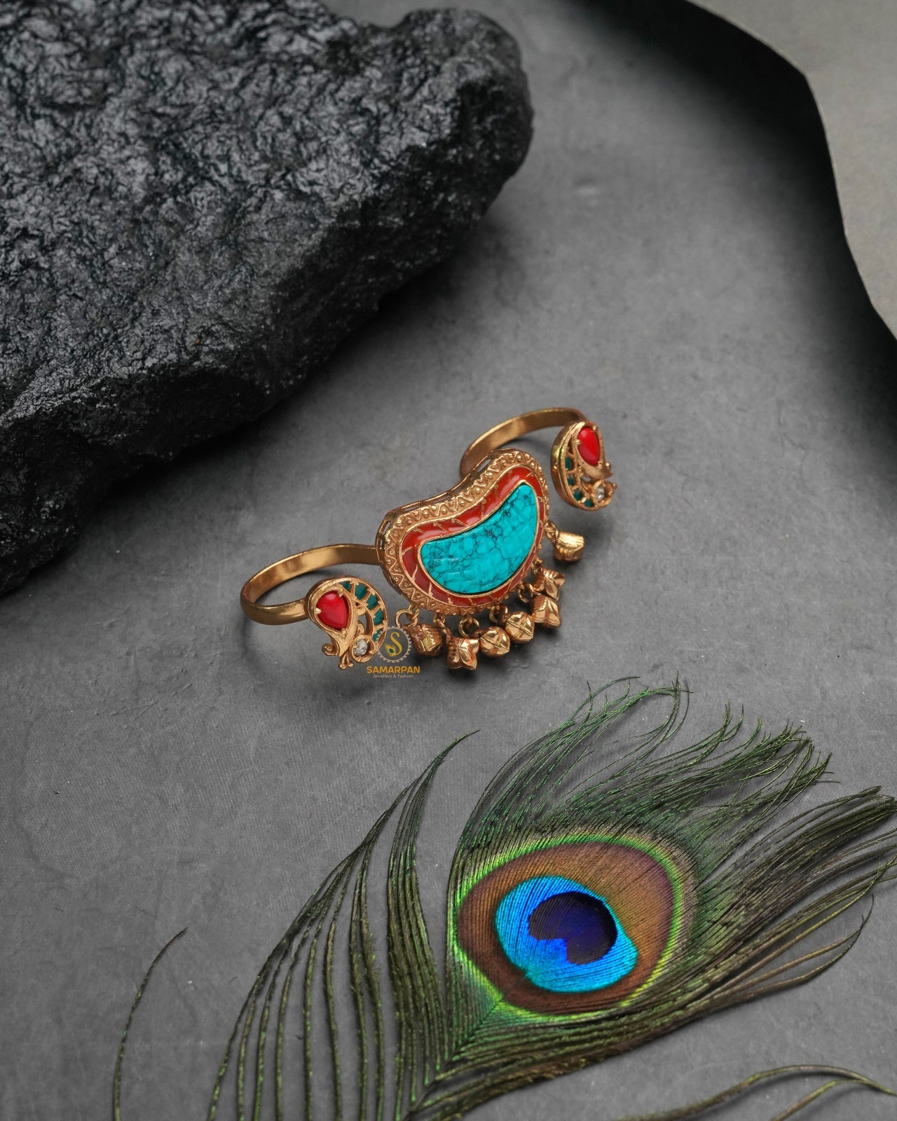 Traditional golden heritage ring with classic Indian style cues