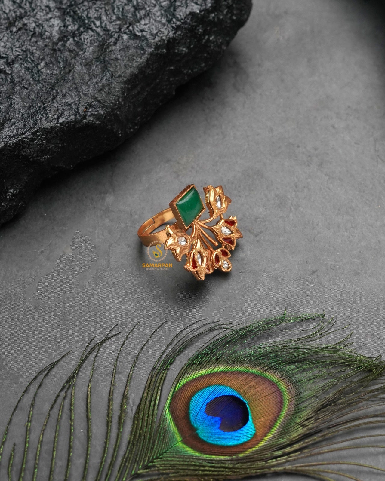 Heirloom style golden heritage ring with legacy inspired detailing