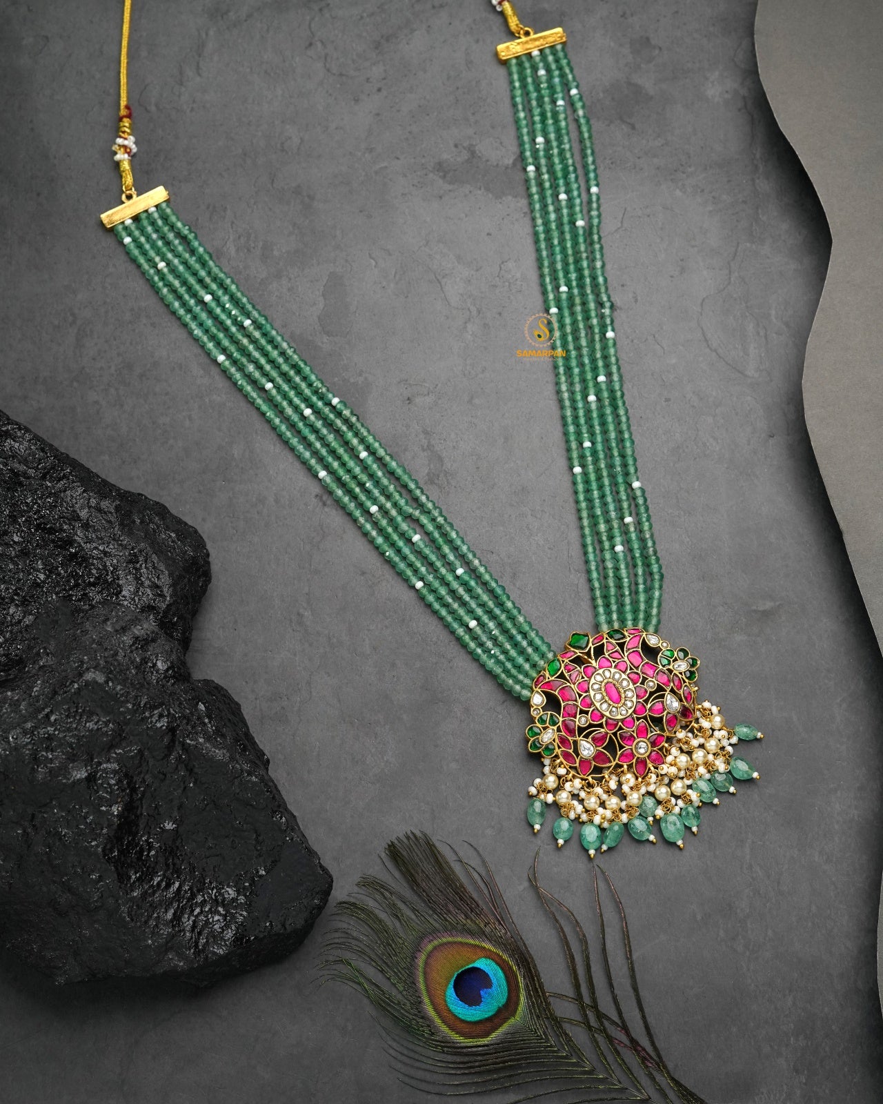 layered luxe jadau kundan pendant set with matching earrings