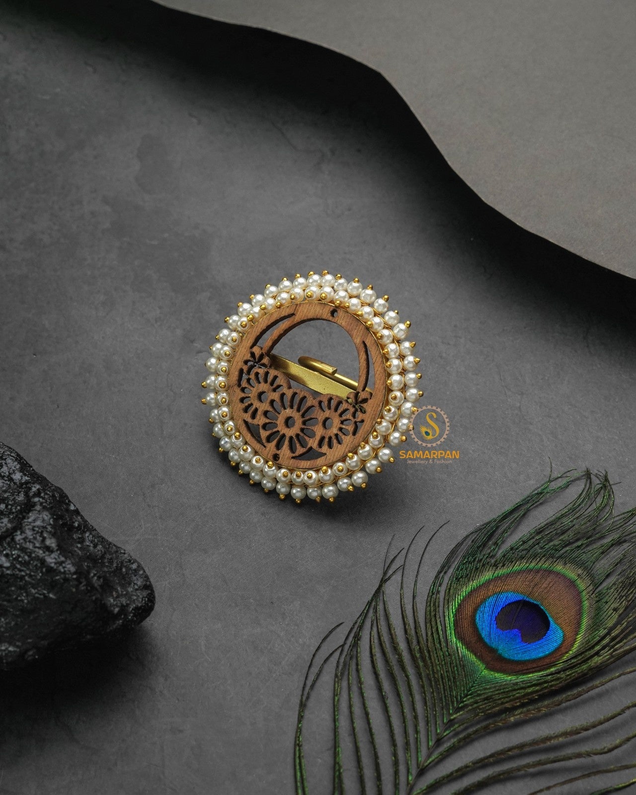 Polished metallic golden glow ring with sleek put-together appeal
