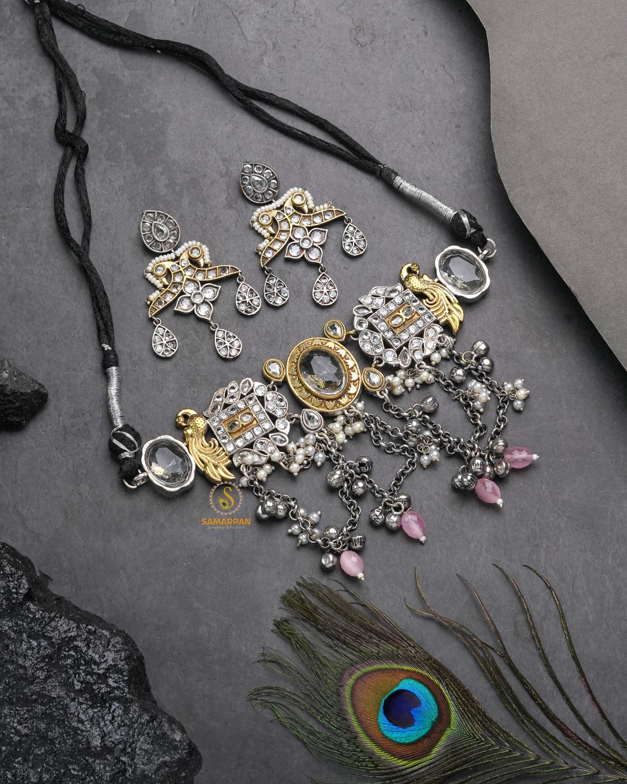 Grand antique necklace set for traditional celebrations and festive wear