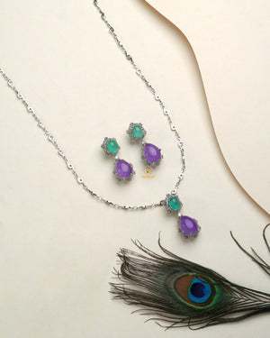 Classic diamond collection pendant set timeless jewellery