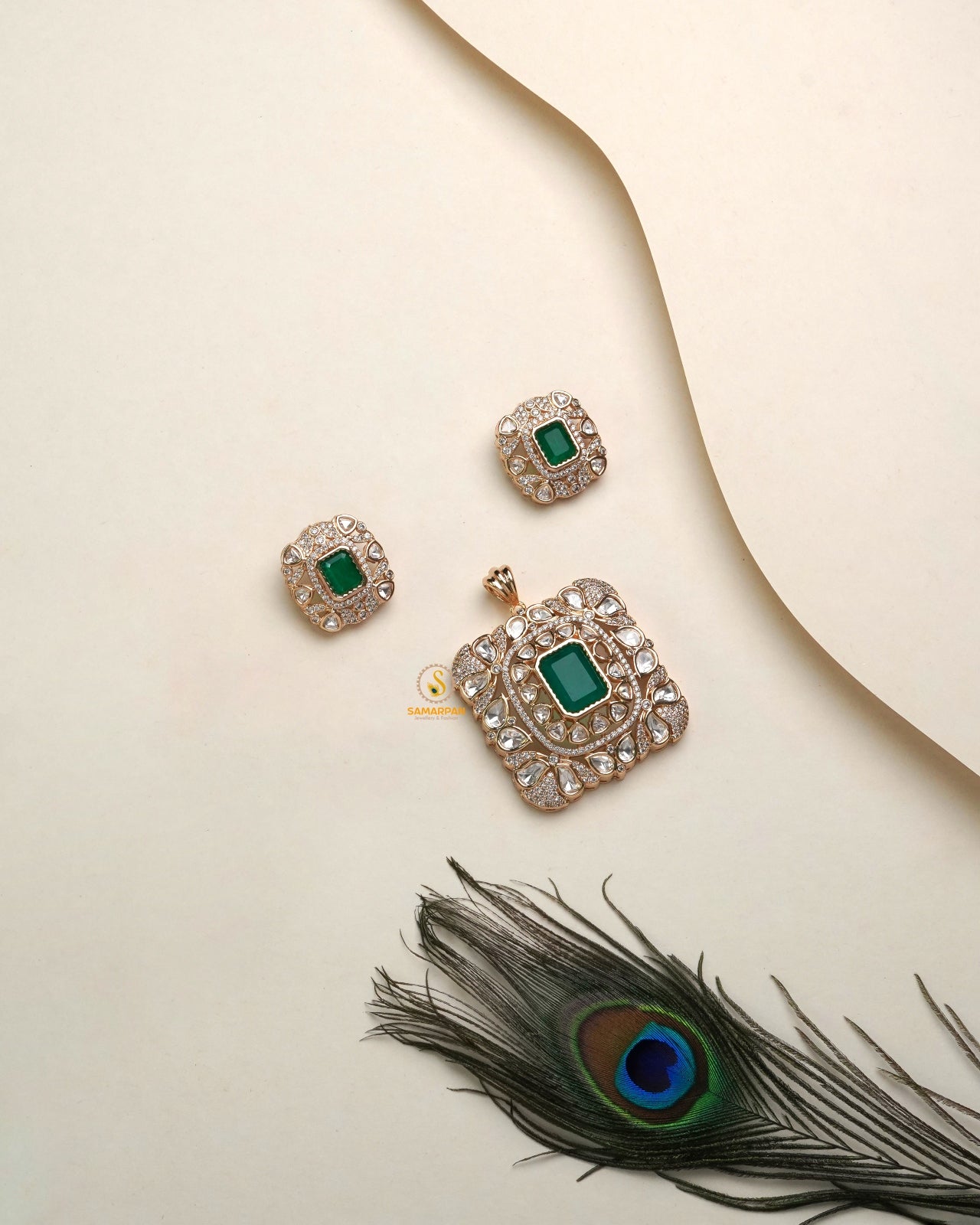 royal polki moissanite pendant set for women
