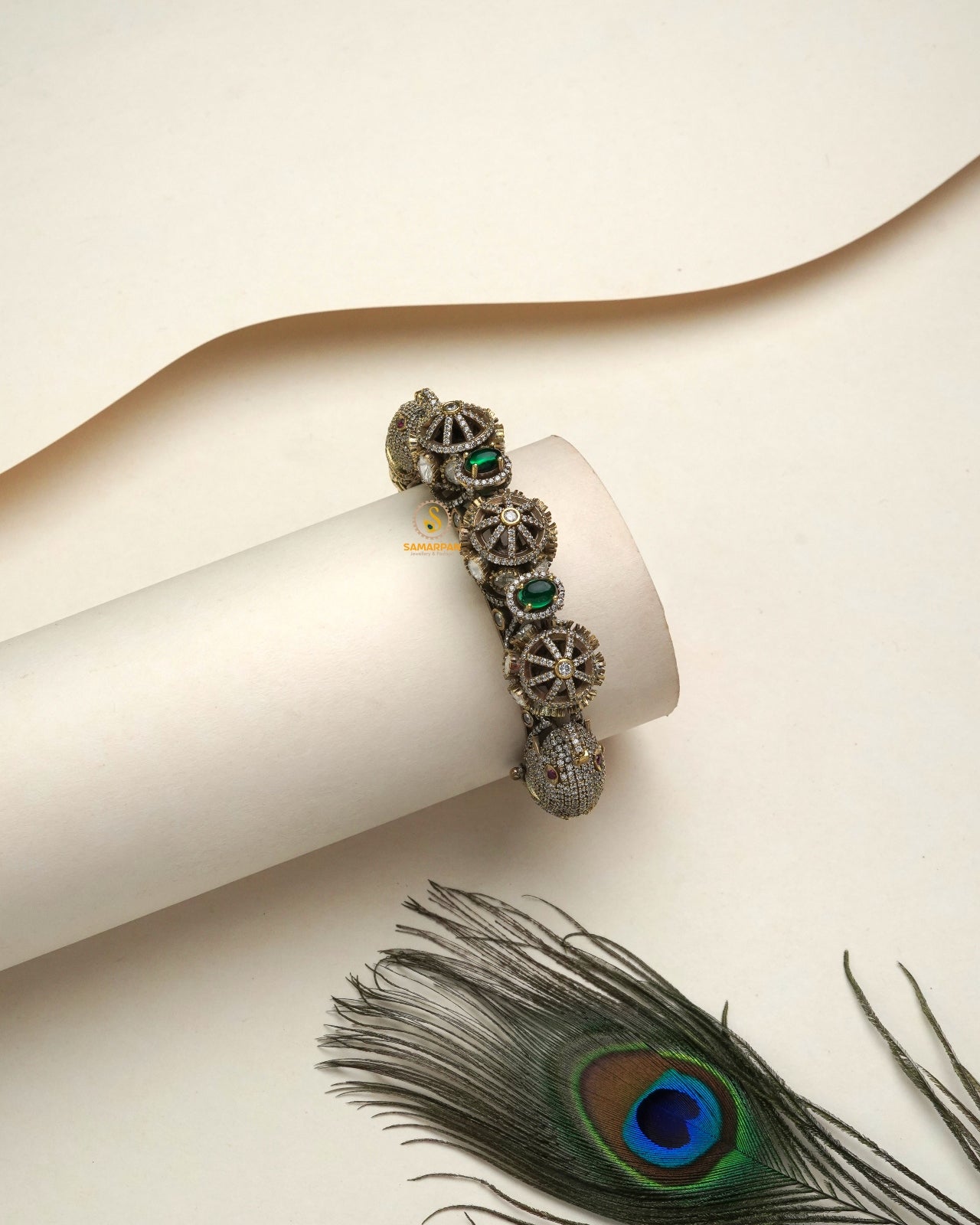 Premium Diamond Collection bracelet with statement appeal and elevated styling